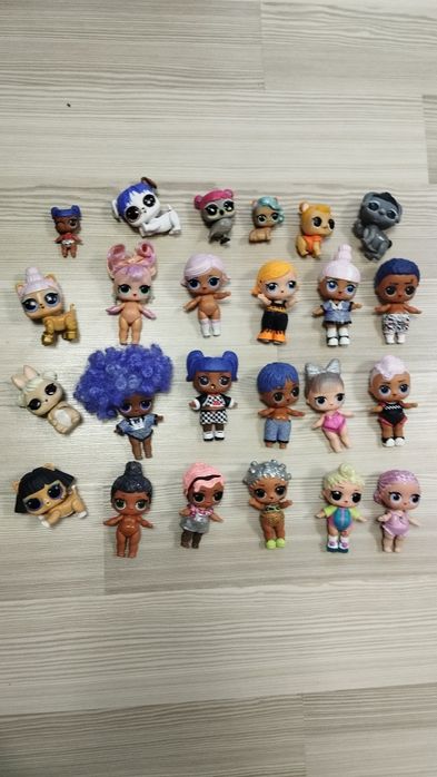 Vând Lot figurine LOL surprise