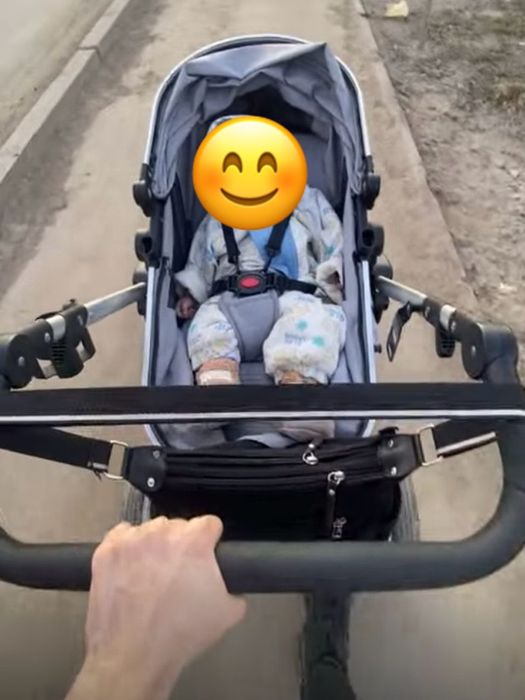 Продам детскую коляску