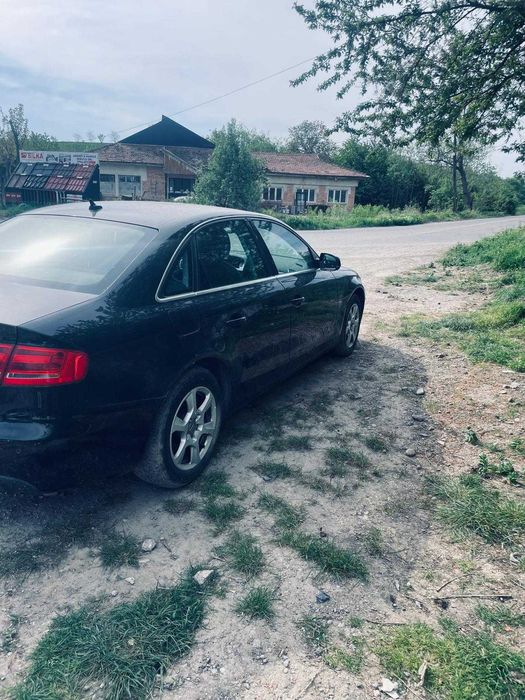 Vând Audi A4 Quattro, an fabricație 2011, motorizare 2.0 diesel.