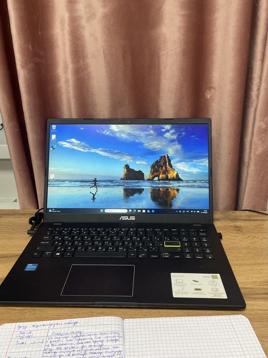 Ноутбук ASUS E510