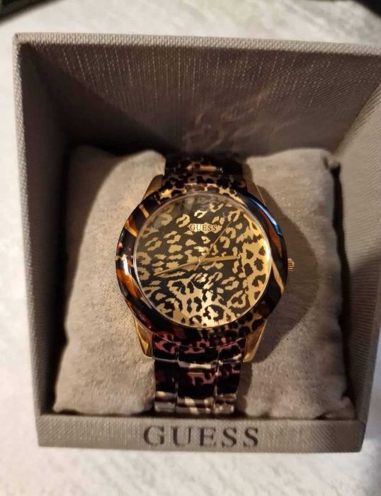 Нов оригинален часовник