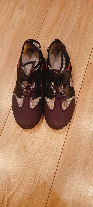 Продам кросовки летние