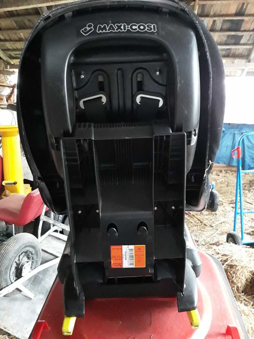 Scaune de maşină pentu copii.