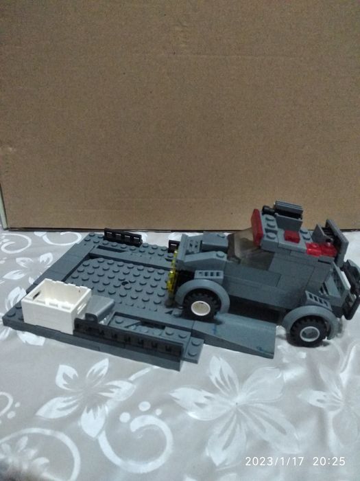 Хаммер лего машинка с гаражом  130деталь