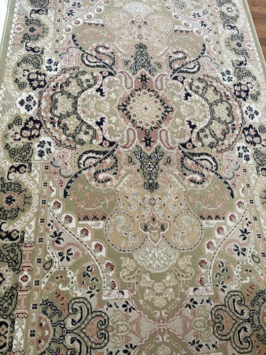 Продам ковер для прихожки