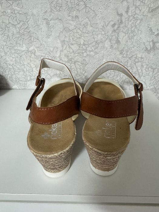 Босоножки RIEKER 40 размер