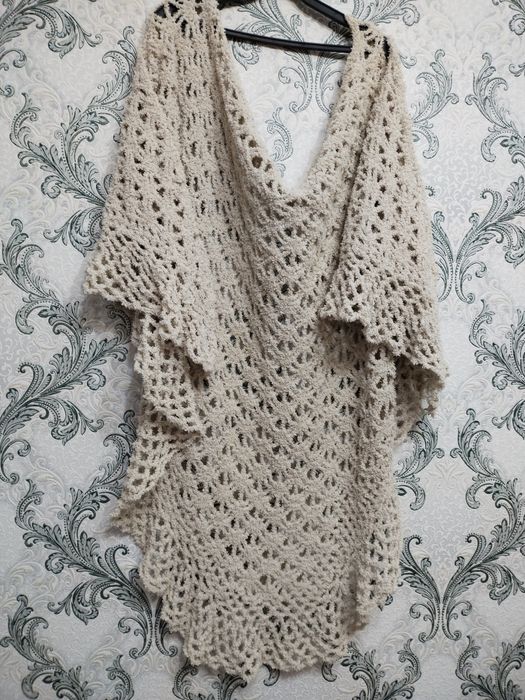 продам женскую шаль