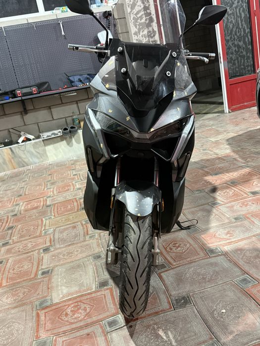 Скутер сотилади