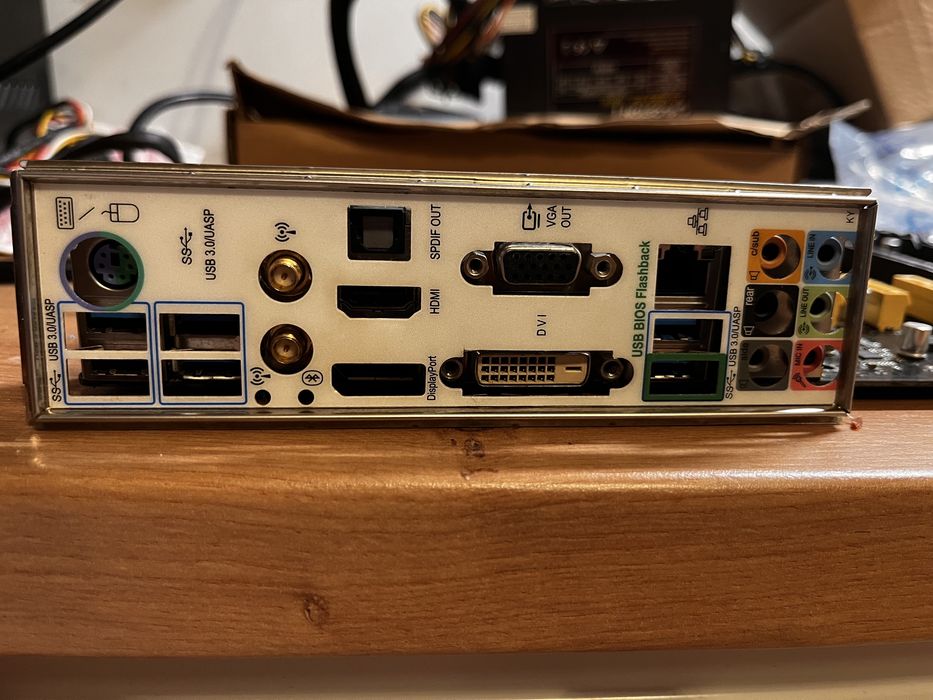 Placa de baza Asus Z87 pro