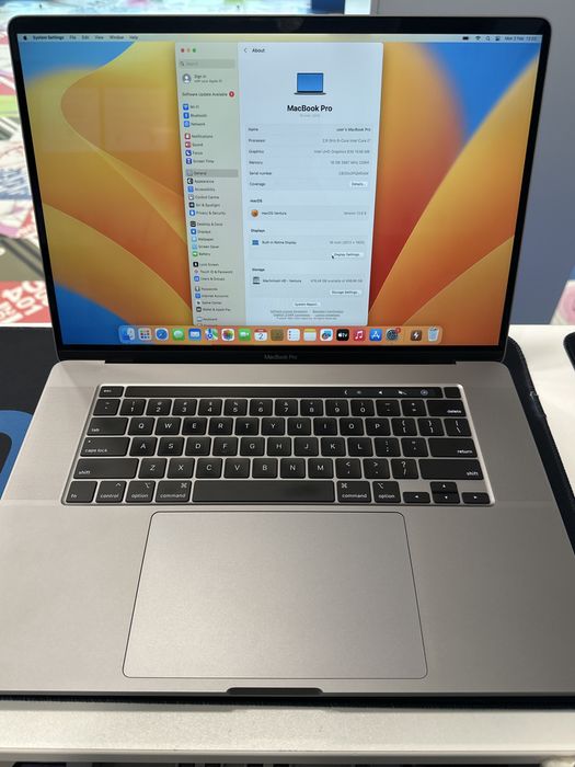 Apple MacBook Pro 16” Touch Bar 2019 i7 2.6 GHz 16GB 500 GB