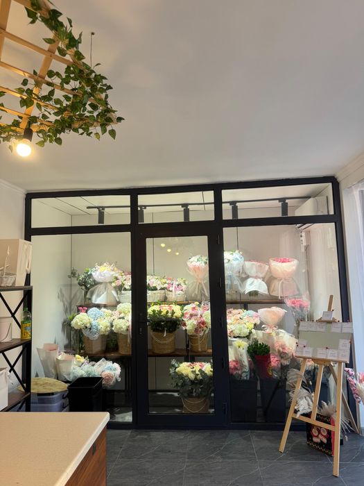 Продам цветочный магазин