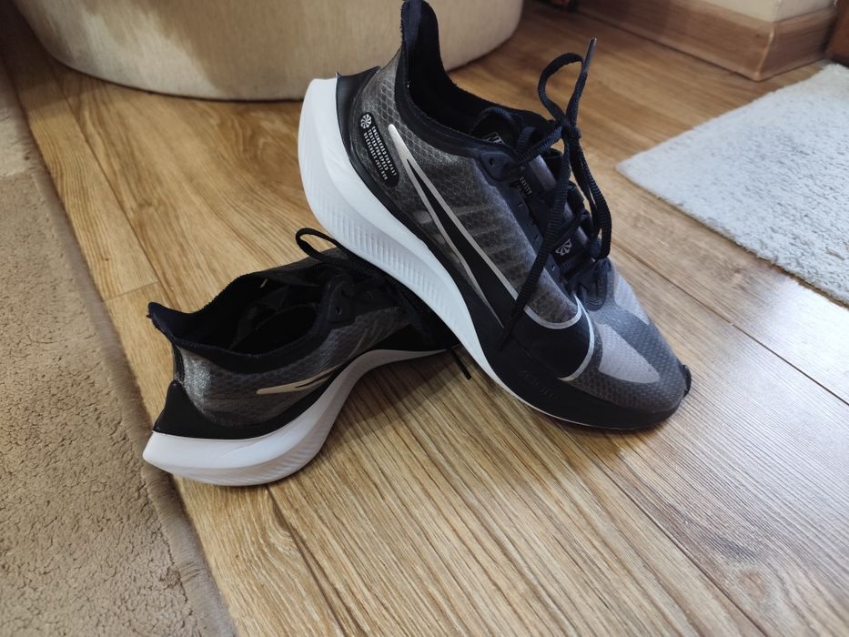 Nike Zoom Gravity