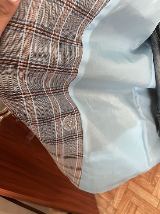 Женский пиджак в идеальном состоянии