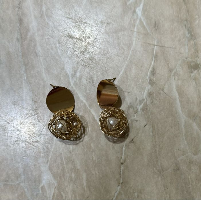 Продам серьги.