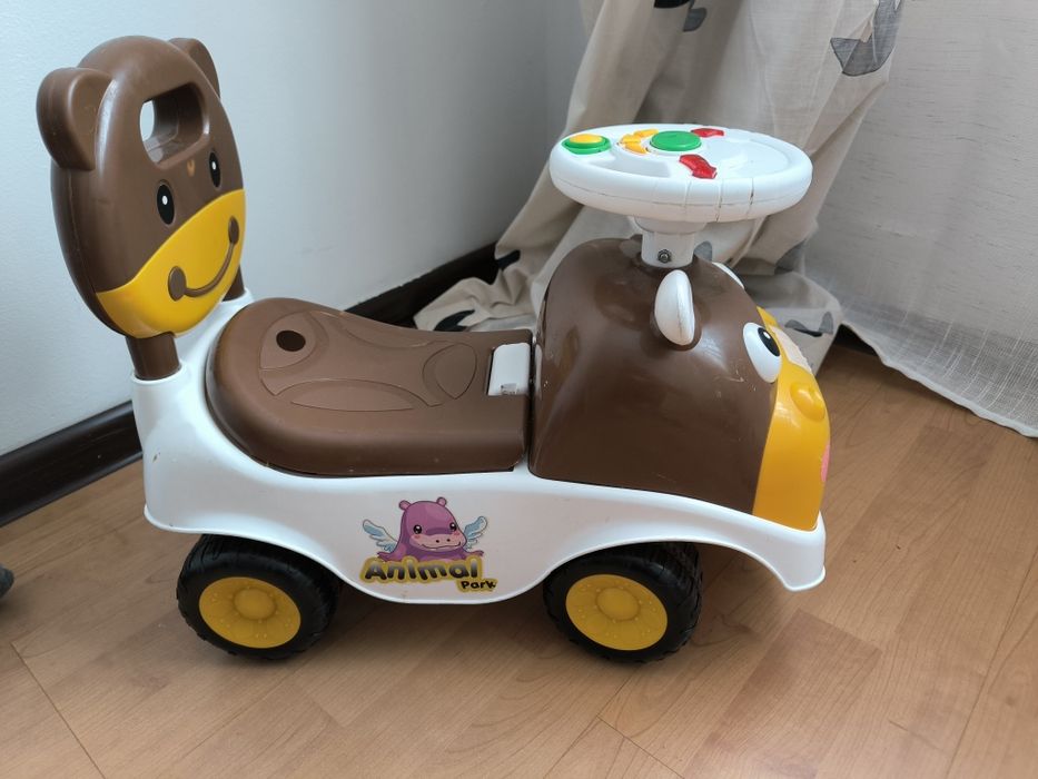 Бебешка кола за яздене