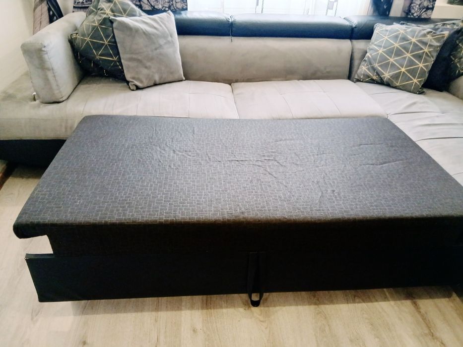 Vând Colțar în L Gri superb