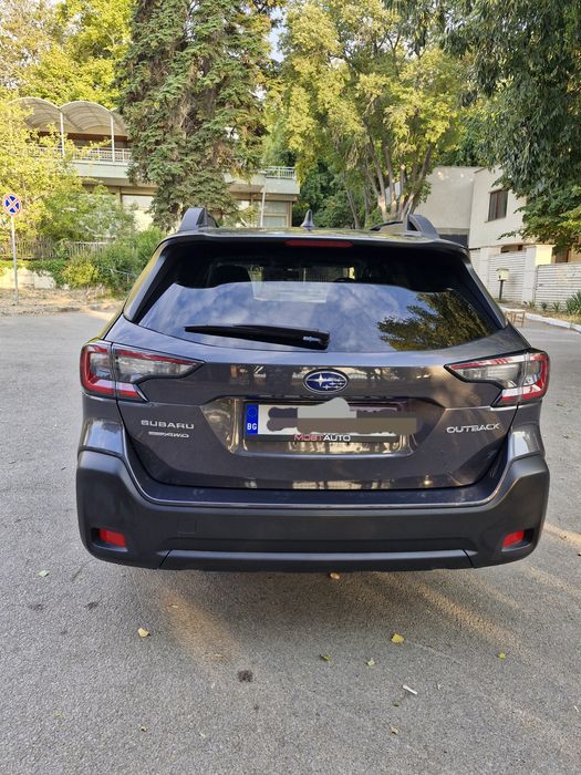 Продавам SUBARU QUTBACK PREMIUM 2.5 кб 182кс бензин 2024г на 25000км