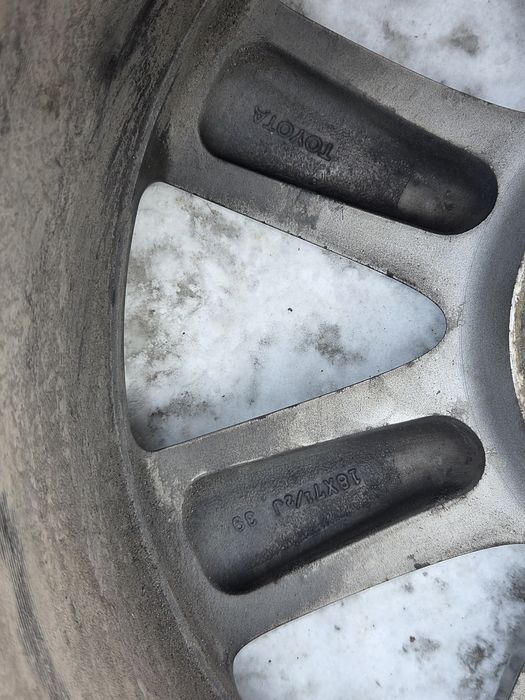 Диски R18 toyota