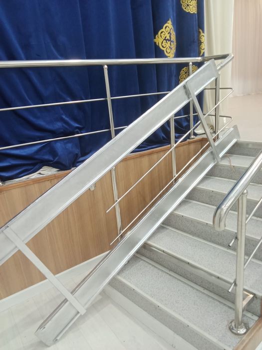 Поручни и пандусы для инвалидов