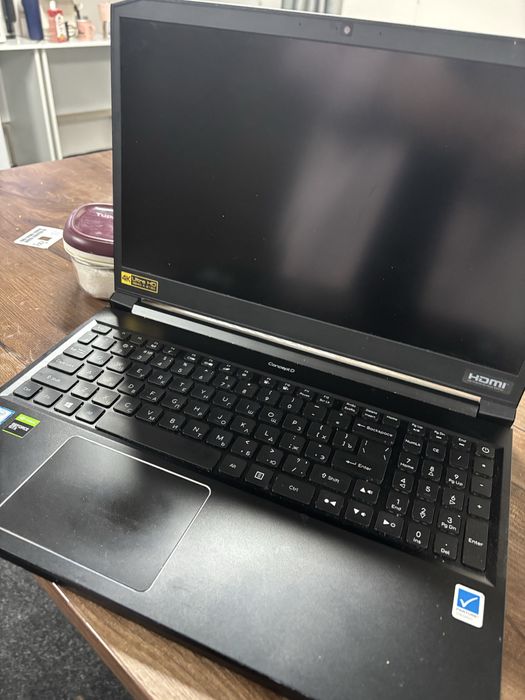 Acer concept D 5 в отличном состоянии