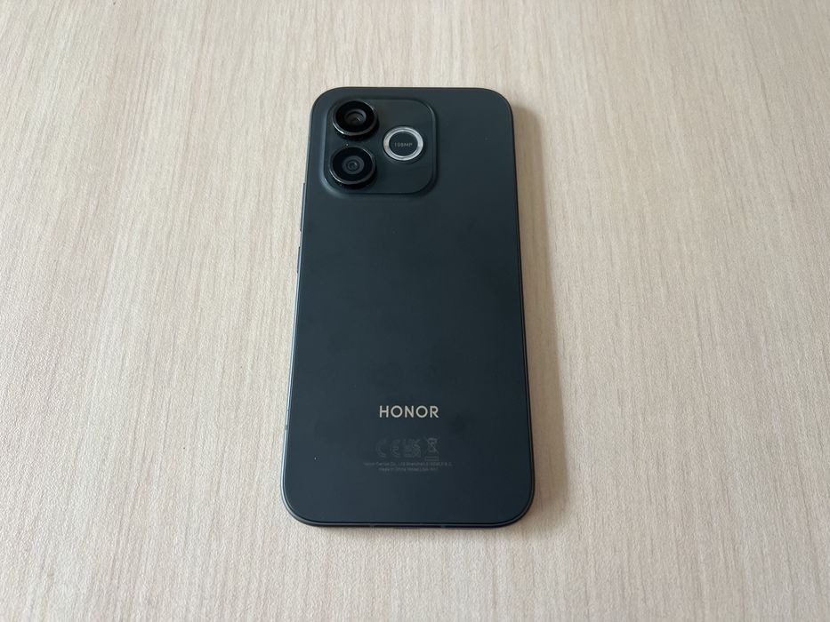 Продавам Honor 600 Lite 256/8GB