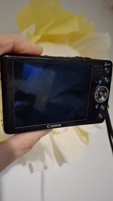 Компактен дигитален фотоапарат Canon Digital IXUS 75