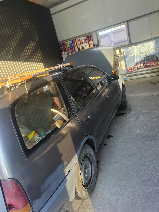 Nissan Primera Универсал 2л