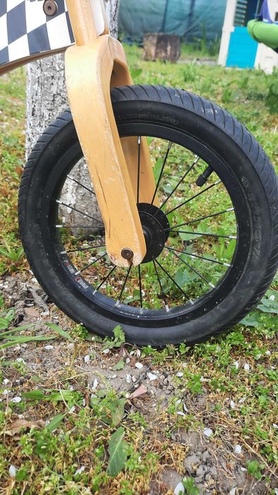 Дървено баланс колело