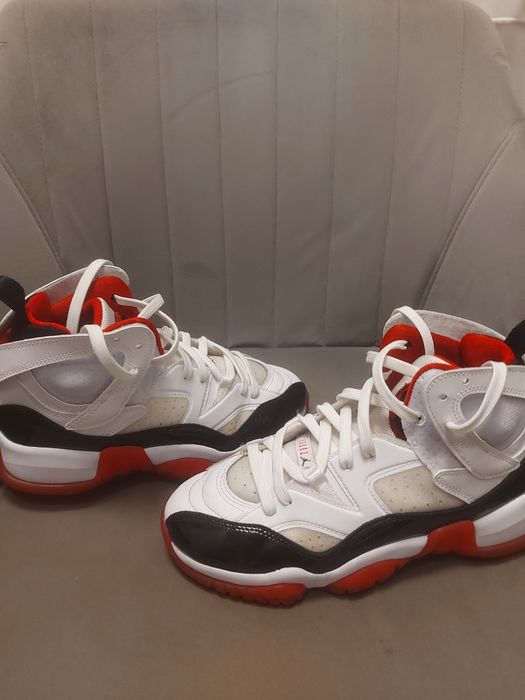Jordan Jumpman Two Trey