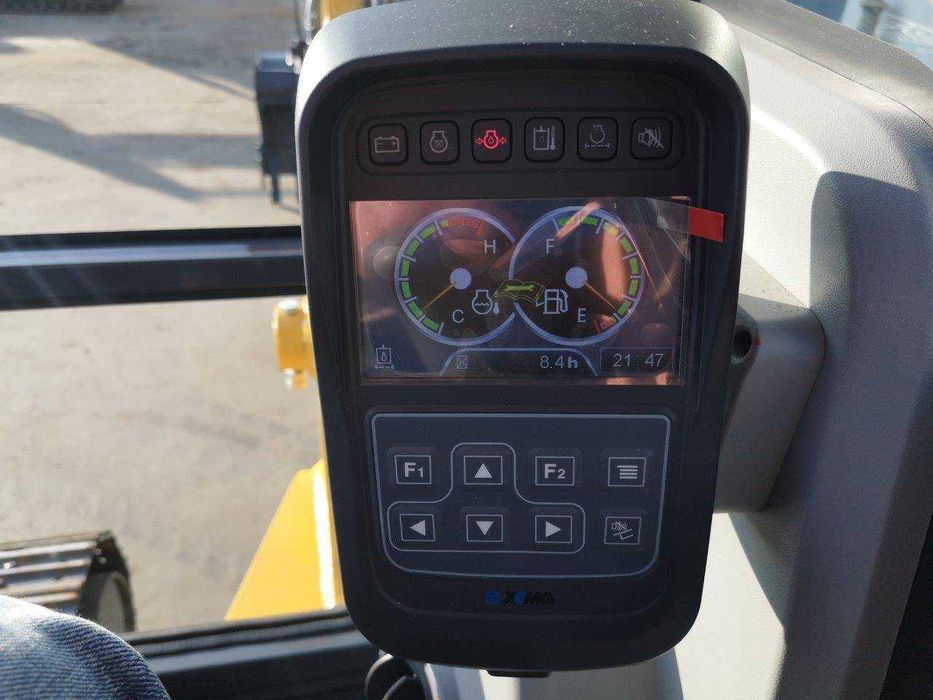 Excavator XCMG XE55DDA  6 Tone, AC  220 ore an 2022  15999Euro + TVA