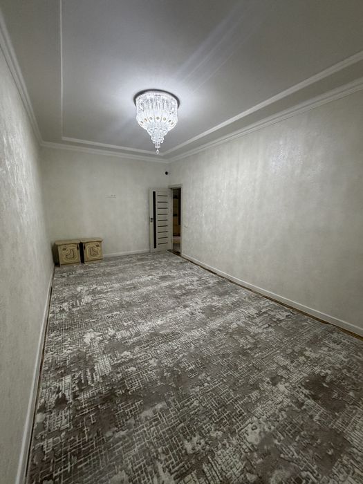 Офис.Или квартира. 81кв. 3 комната