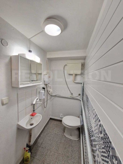 Продава се Офис в София, Стрелбище - 20 кв.м за 2500 €/кв.м - Снимка #2