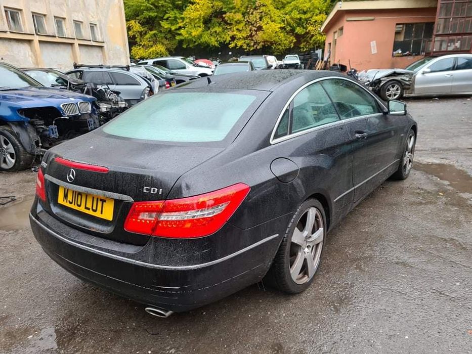 Mercedes C207 350CDI 231кс автоматик НА ЧАСТИ!