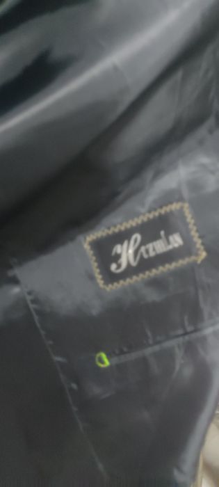 Продам костюм тройка.