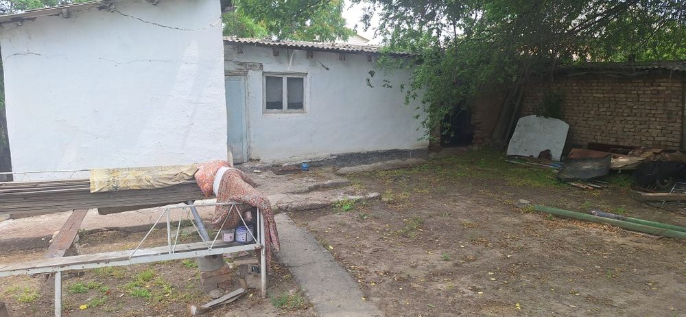 Үй сатылады София жақта
