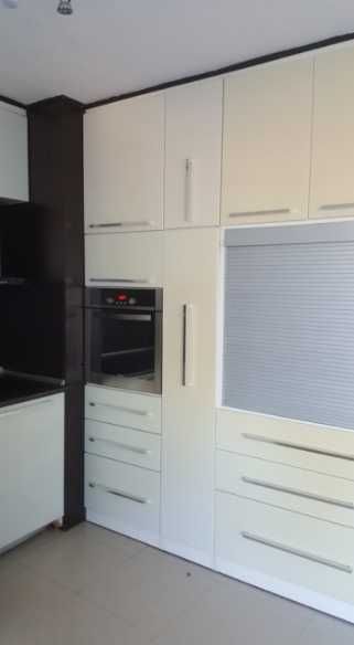 Дава се под наем Тристаен апартамент в Пловдив, Остромила - 90 кв.м за 316.2 € - Снимка #4