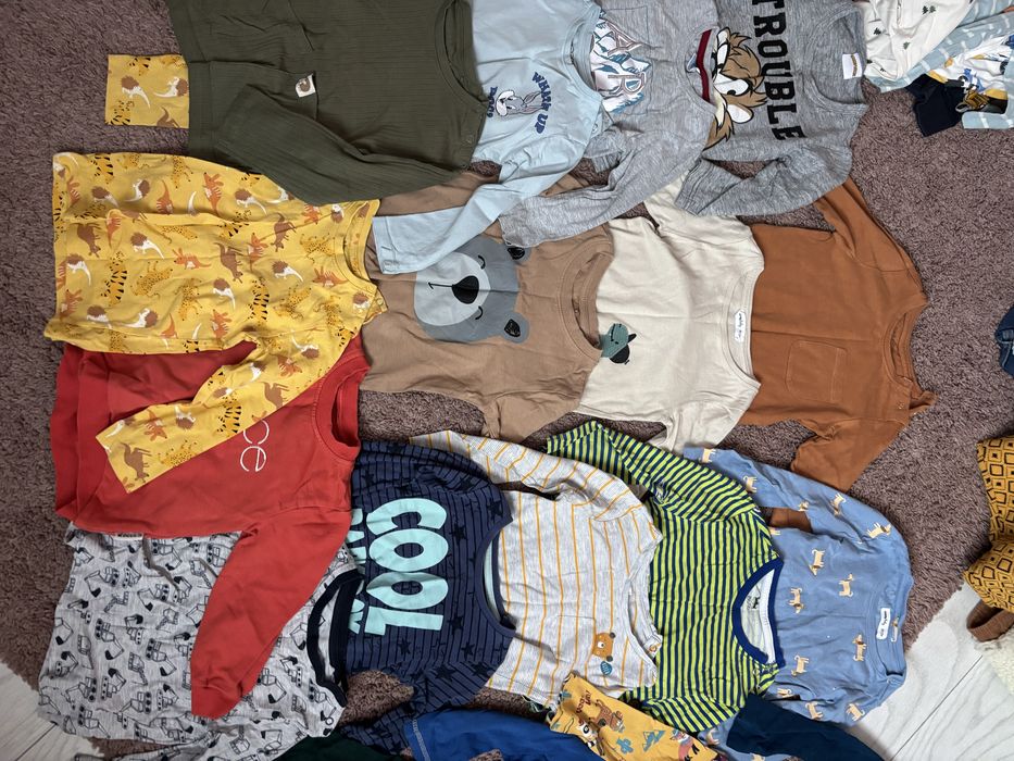 Lot bluze marimea 92 baiat