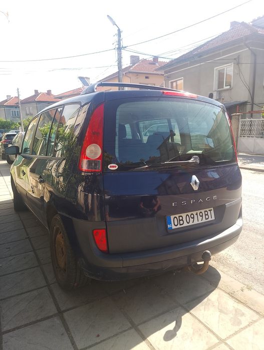 Продавам Рено еспейс 4