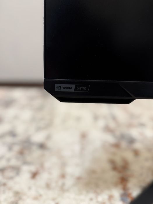 Гейминг монитор самсунг oddesy