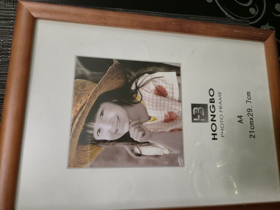 Продам рамки для фотографий