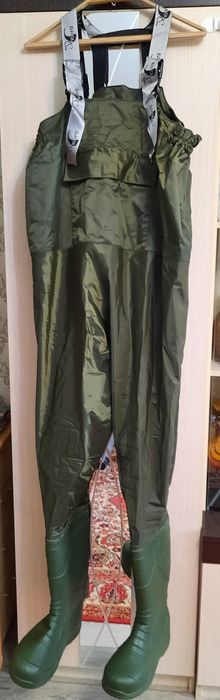 Рыбацкий комбинезон новый