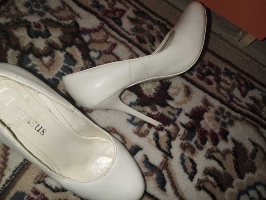 Свадебный туфли белый