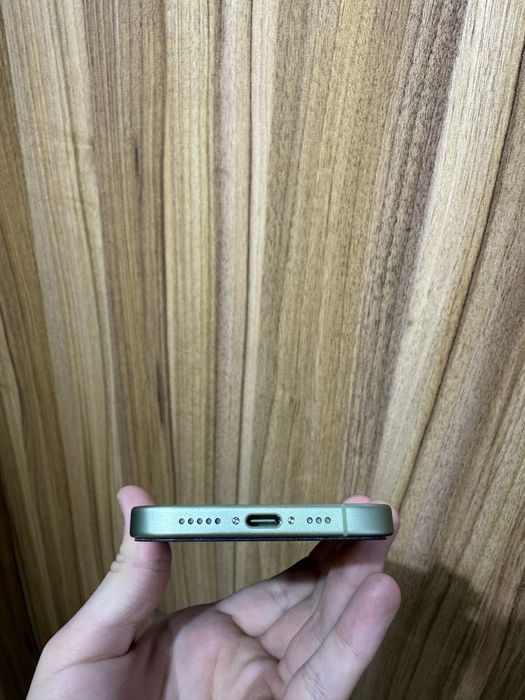 Iphone 17 sage 256 gb 100% 20 sikl