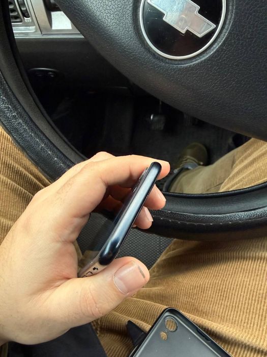 Iphone se 2022 с 128 гб