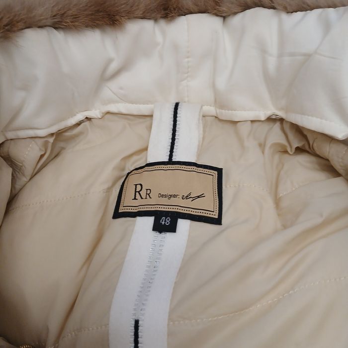 Зимняя куртка,пуховик