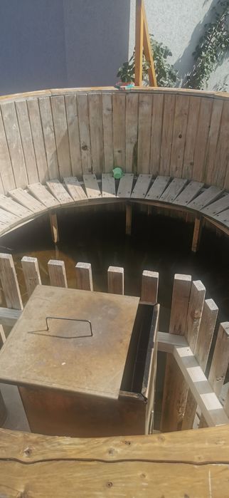 Ciubar de lemn 12 pers