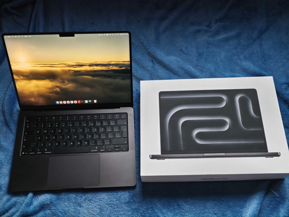 Macbook Pro 14 M5 16GB 512GB Space Black - безупречен в гаранция