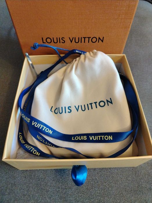 Curea louis vuitton