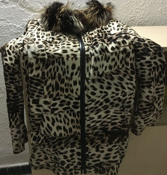 Продава се палто от естествена кожа. Размер Л. Ново и не е употребява