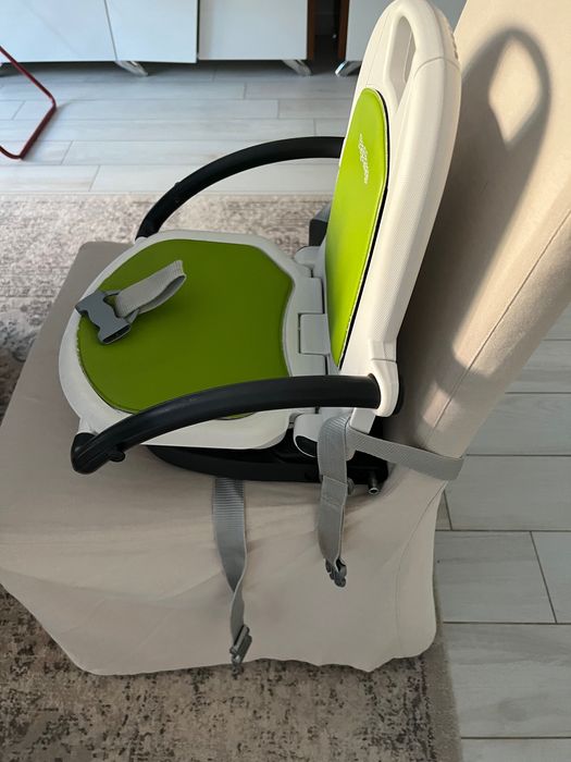 Столче за хранене с масичка за бебе деца Peg Perego